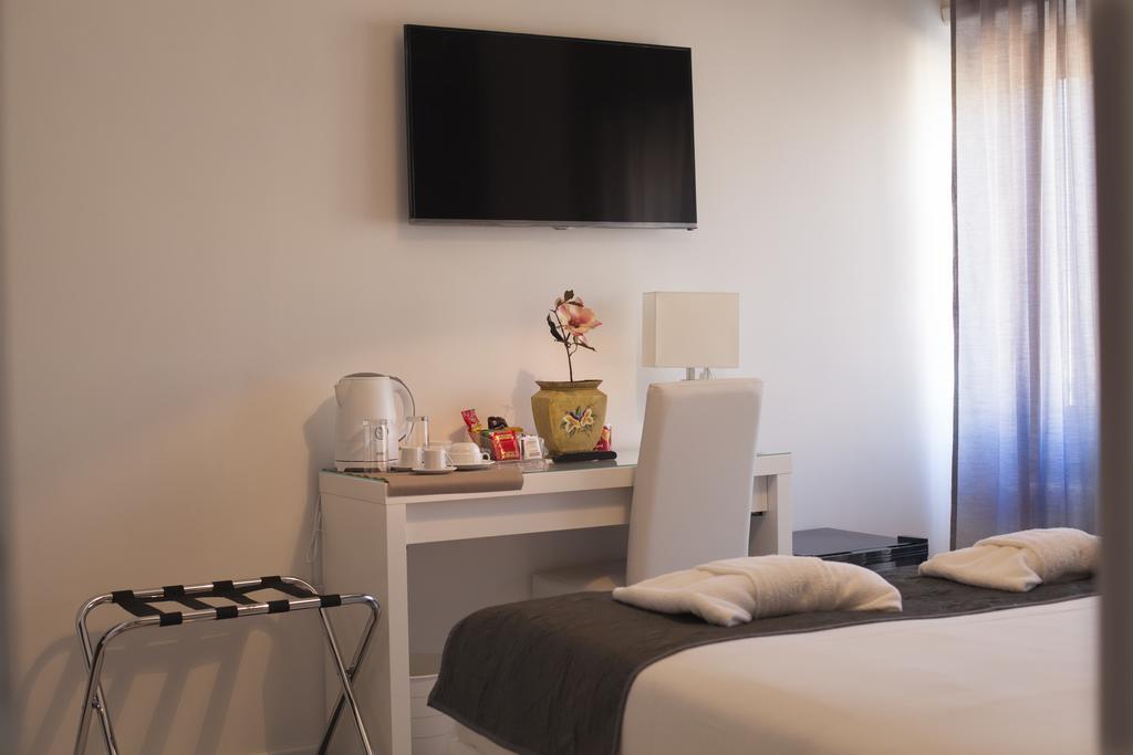 Saint Peter's Luxury Domus Affittacamere